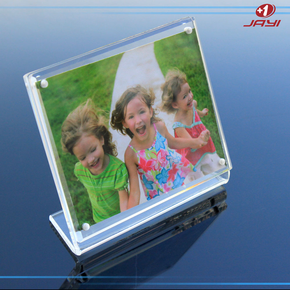 壓克力簡(jiǎn)約小相架 透明